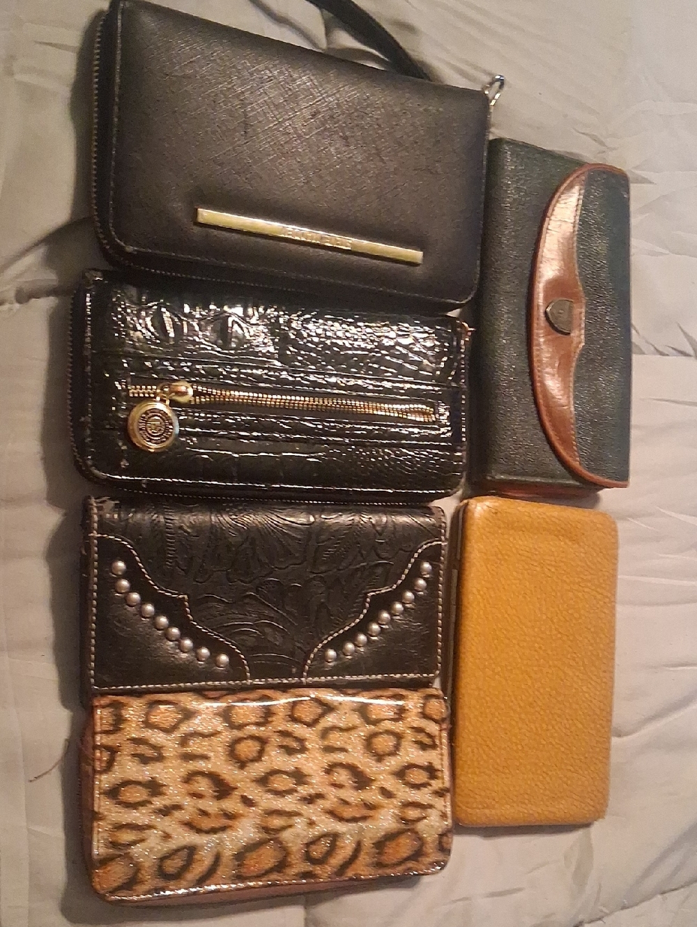 6 Wallet Lot Vintage Carryland, Steve Madden, Leopard, Kristine, Anne Klein